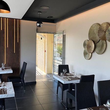 Logis Hotel Restaurant Bellevue Saint-Martin-dʼArdèche المظهر الخارجي الصورة
